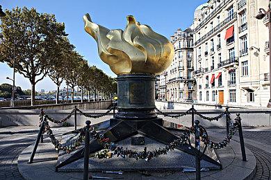 免费生存游戏《Arid》新预告 正式版在Steam推出